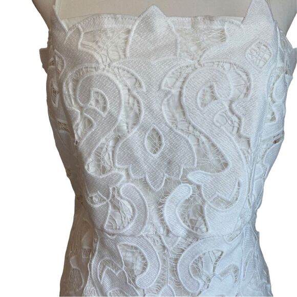 Bardot White Eyelet Lace Dress US 8 NWT - Picture 4 of 6